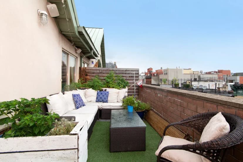 227 Mulberry Street - Gallery Image 2