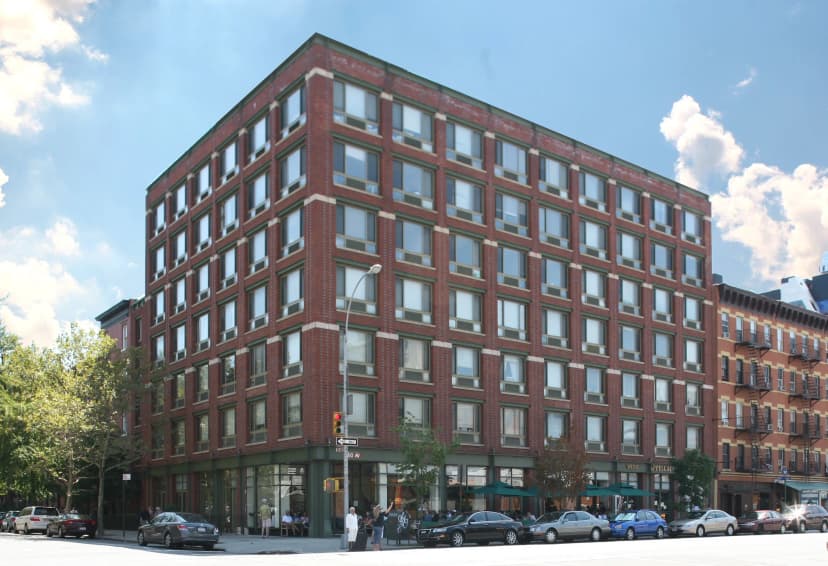 Chelsea Grande - Gallery Image 11