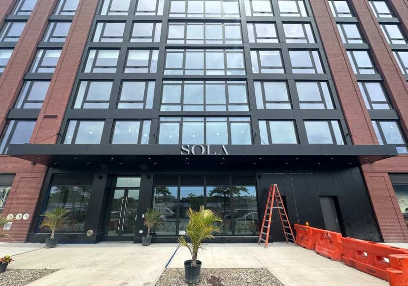 SOLA<sup>®</sup> - Gallery Image 1